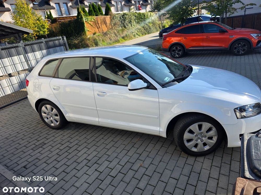 Audi A3 Sportback - 3