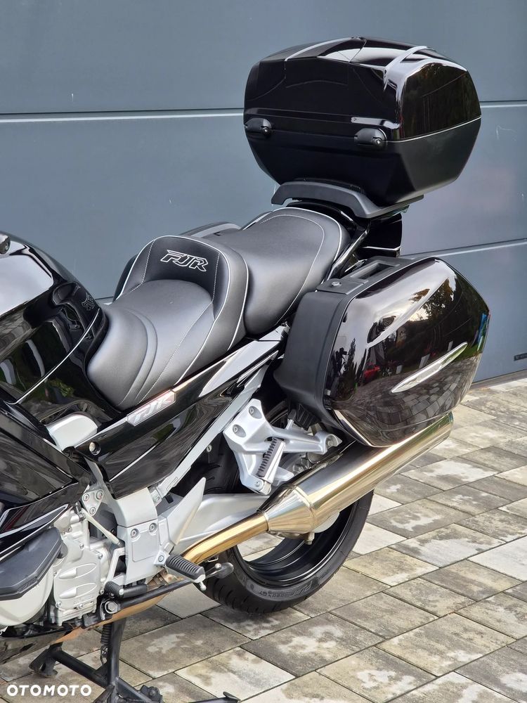 Yamaha FJR - 31