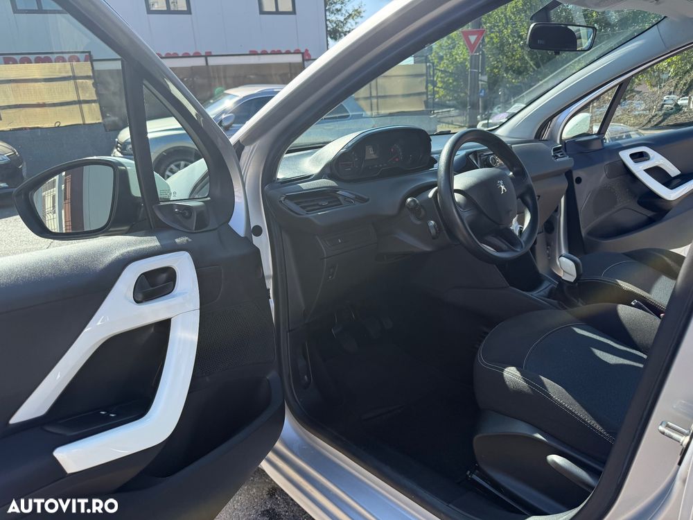 Peugeot 208 PureTech 68 Like - 21