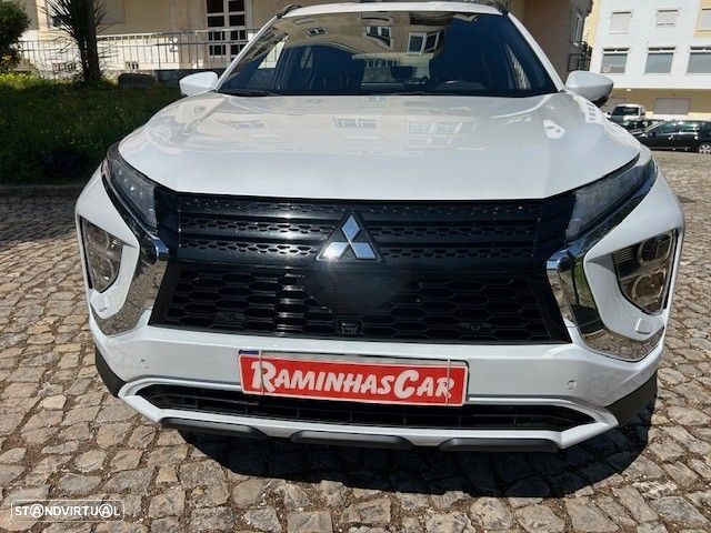 Mitsubishi Eclipse Cross 2.4 PHEV eMotion - 1
