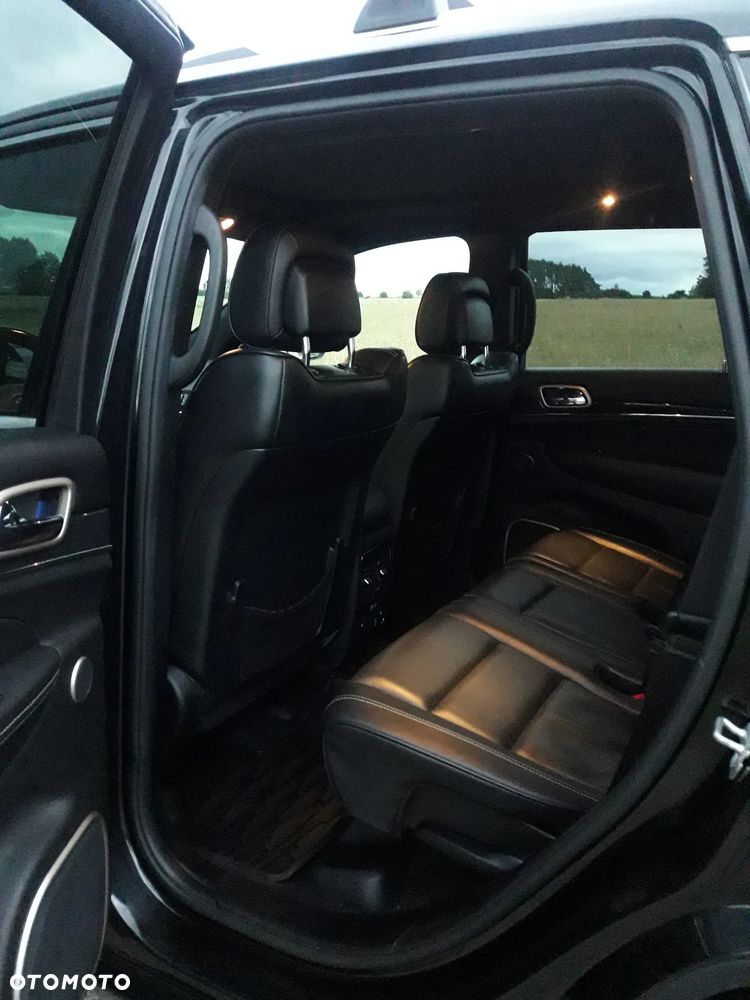 Jeep Grand Cherokee 5.7 V8 Overland - 11