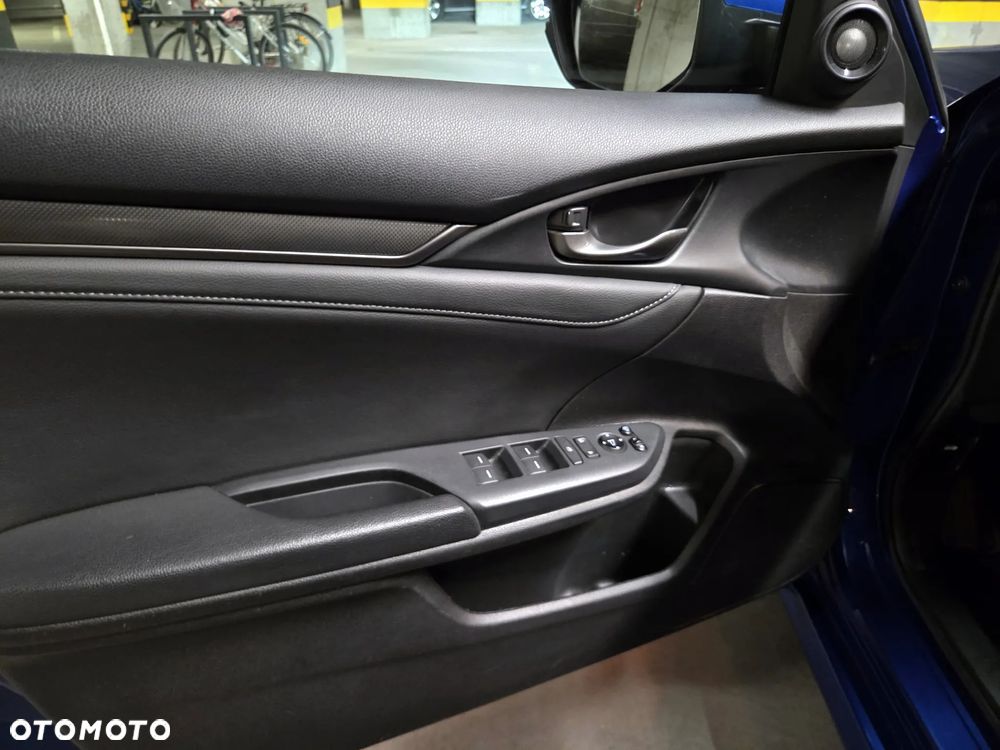 Honda Civic 1.5 T Prestige (Navi) - 19