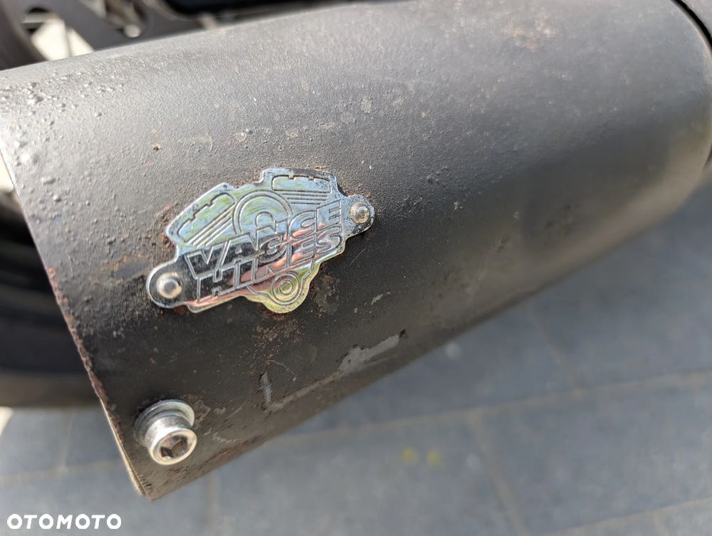 Harley-Davidson Dyna Street Bob - 7