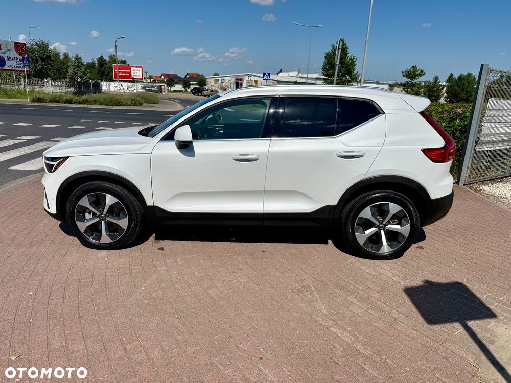 Volvo XC 40 B5 B AWD Ultimate Bright - 28