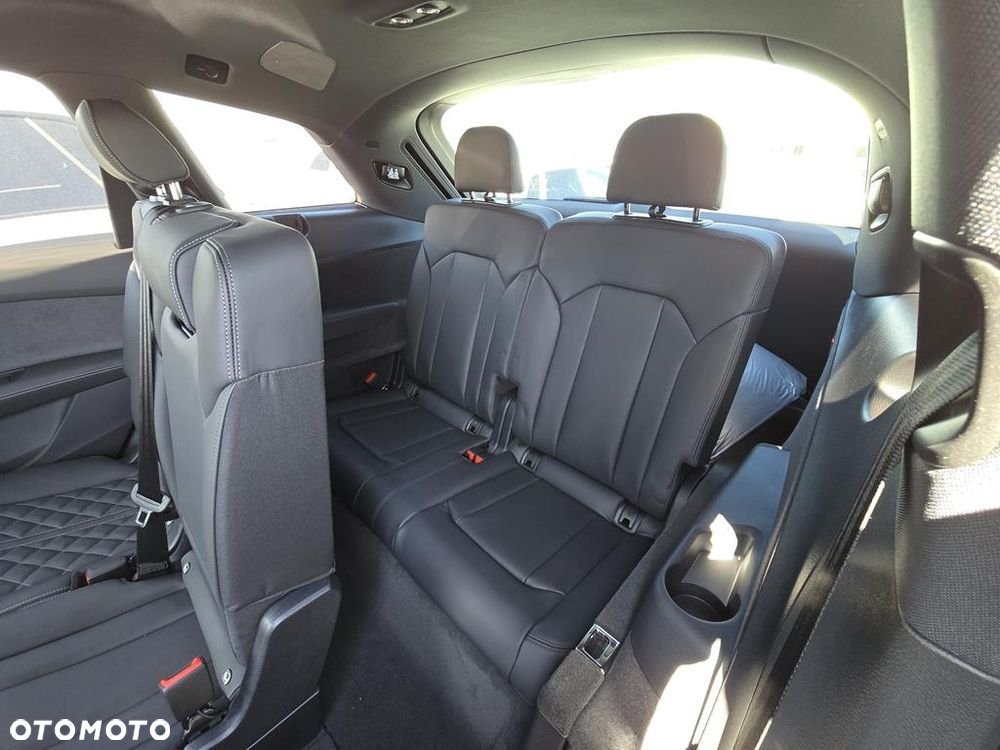 Audi Q7 50 TDI mHEV Quattro S Line Tiptr - 11