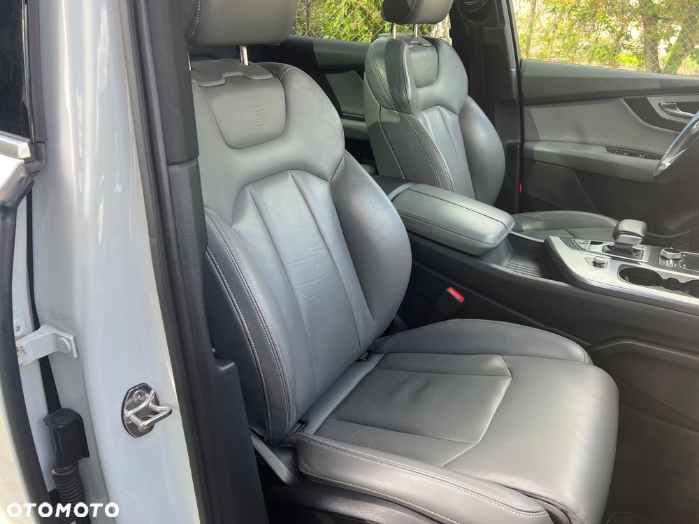 Audi Q7 - 26