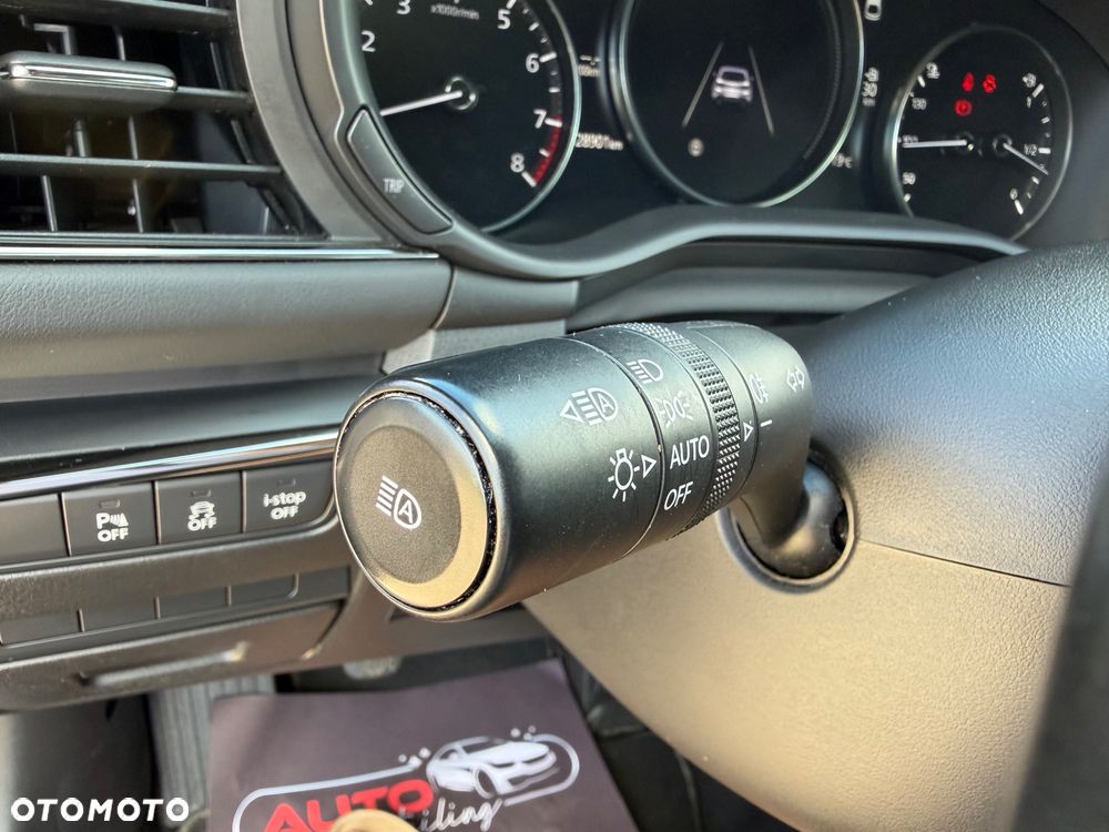 Mazda 3 SKYACTIV-G 2.0 M-Hybrid - 17