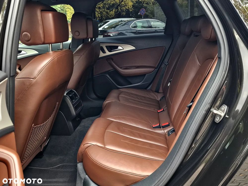 Audi A6 - 4