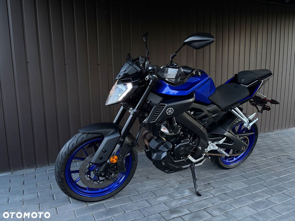 Yamaha MT - 33
