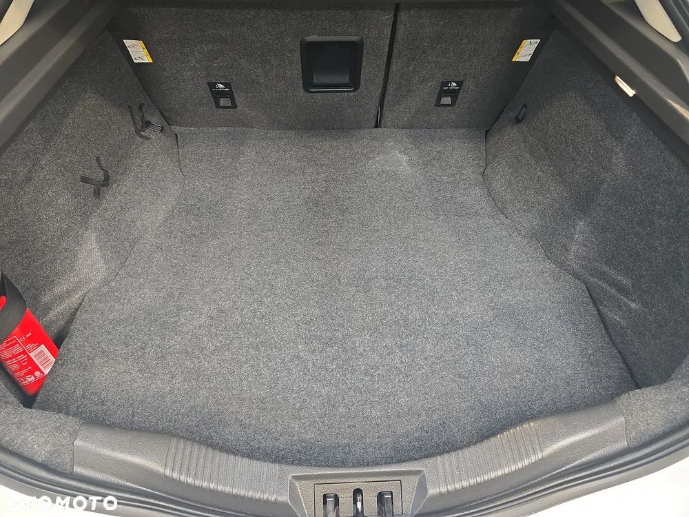 Ford Mondeo 2.0 TDCi Edition - 18