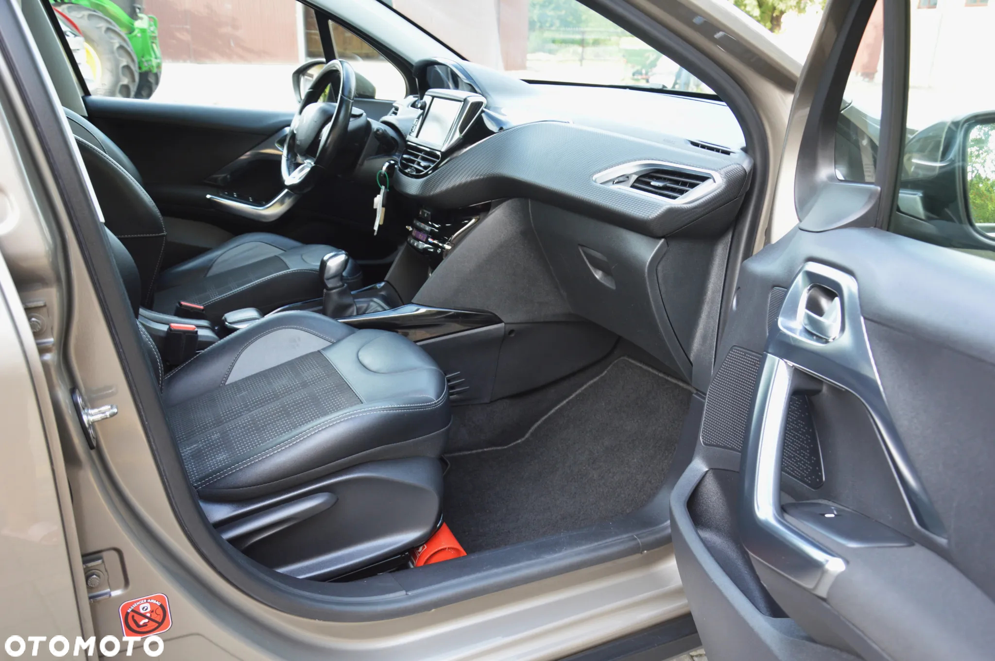 Peugeot 2008 - 31