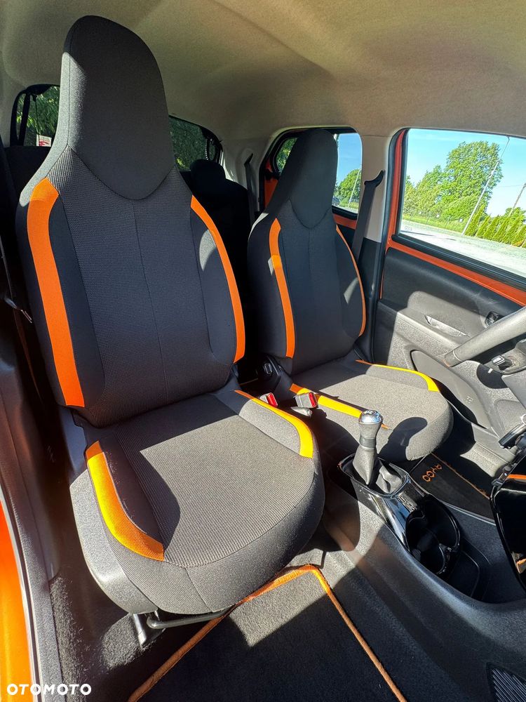 Toyota Aygo 1.0 VVT-i Color Edition - 9