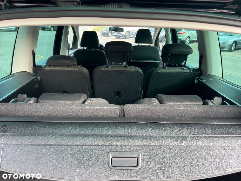 Volkswagen Sharan - 21
