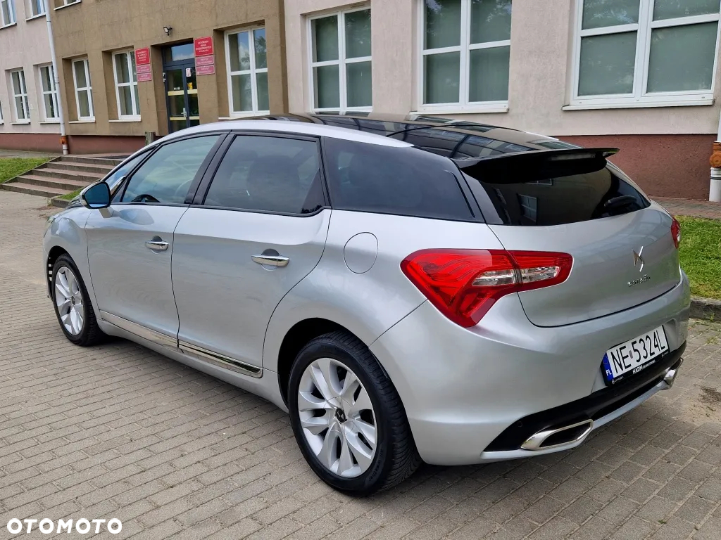 DS Automobiles DS 5 - 9