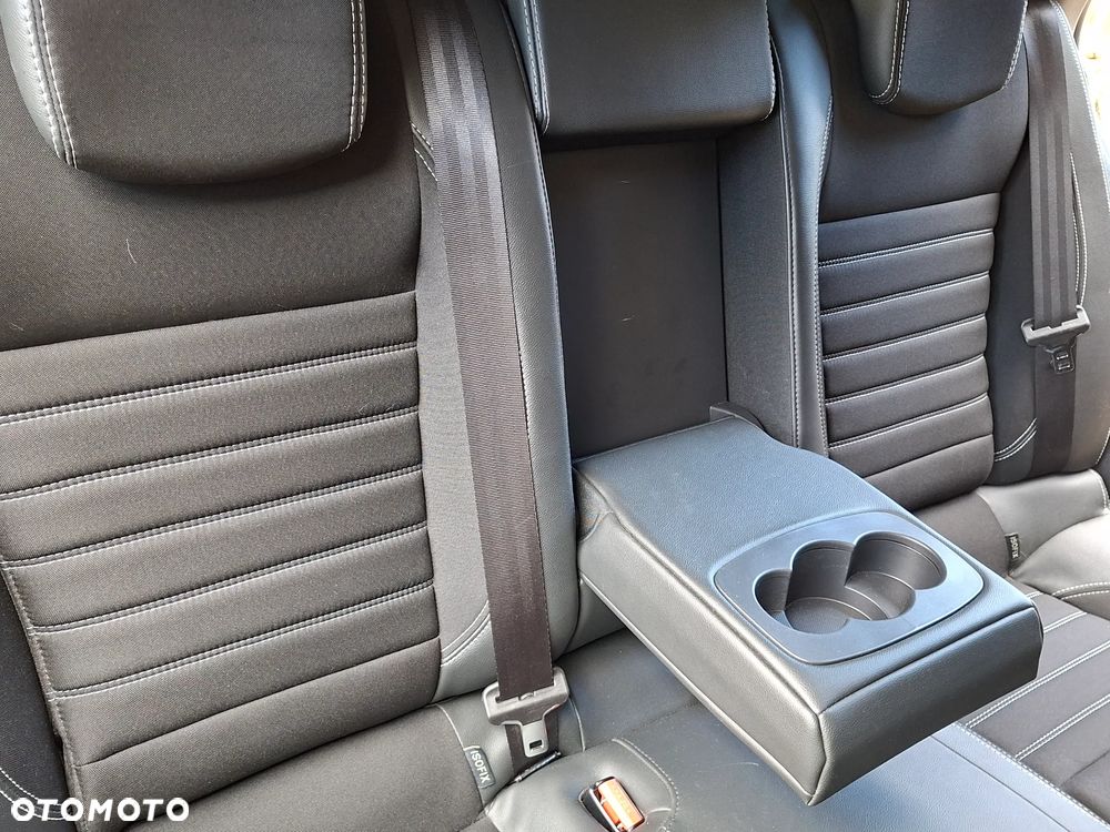 Renault Laguna 2.0 dCi Initiale - 18