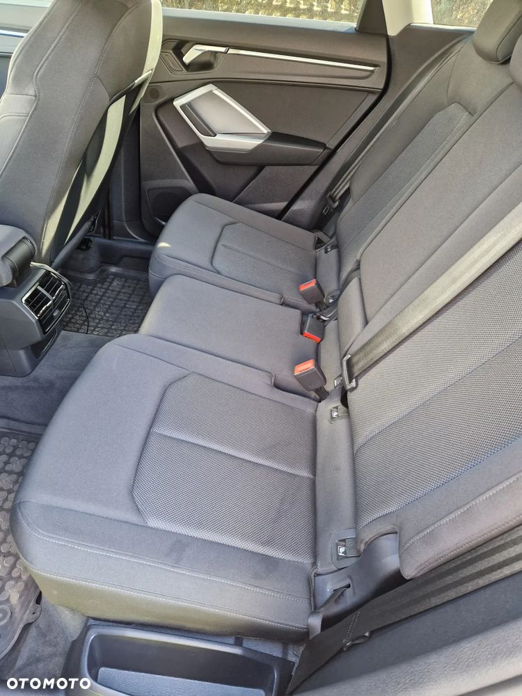 Audi Q3 35 TFSI S-Line - 5