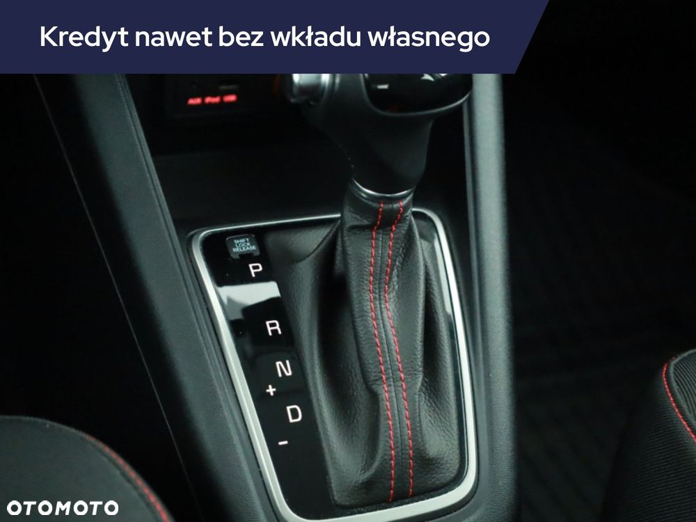 Kia Venga - 15