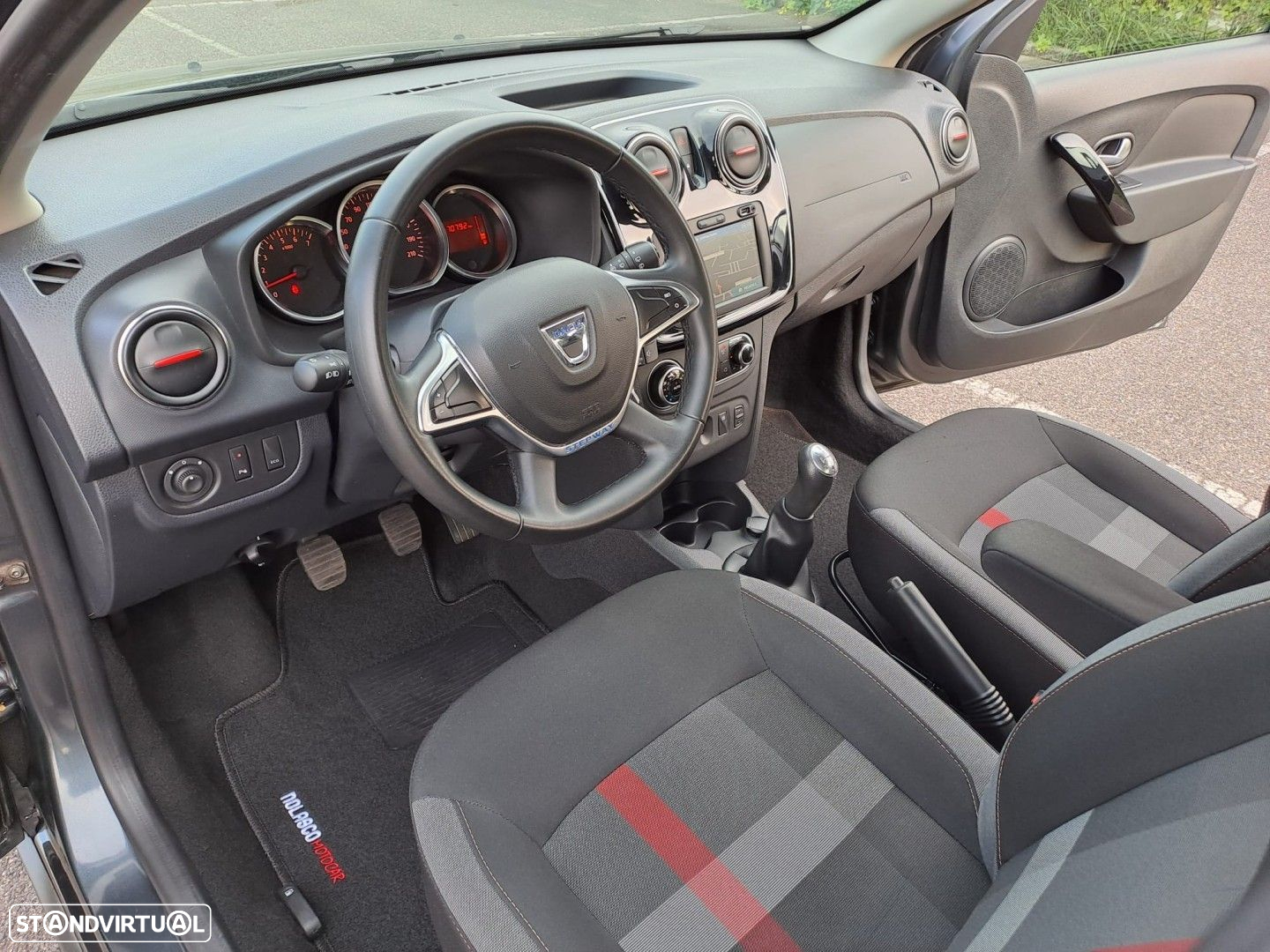 Dacia Sandero 0.9 TCe Stepway - 11