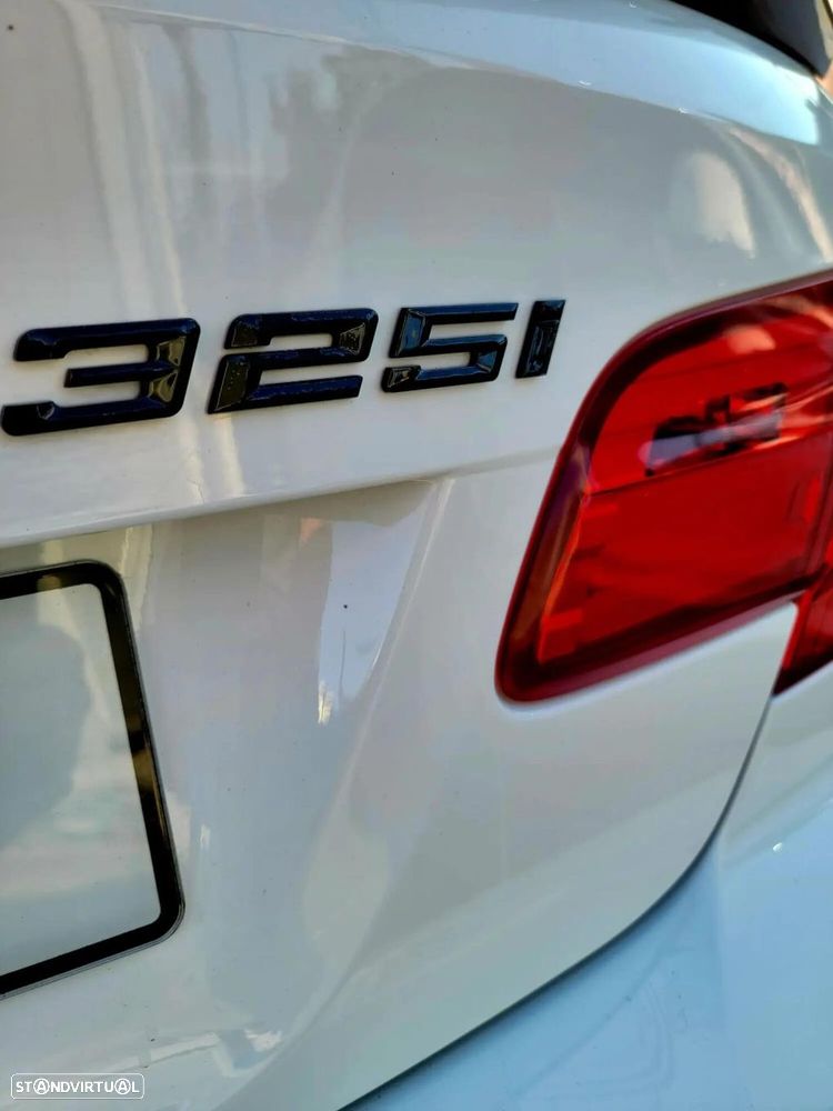 BMW 325 i M Sport Edition - 17