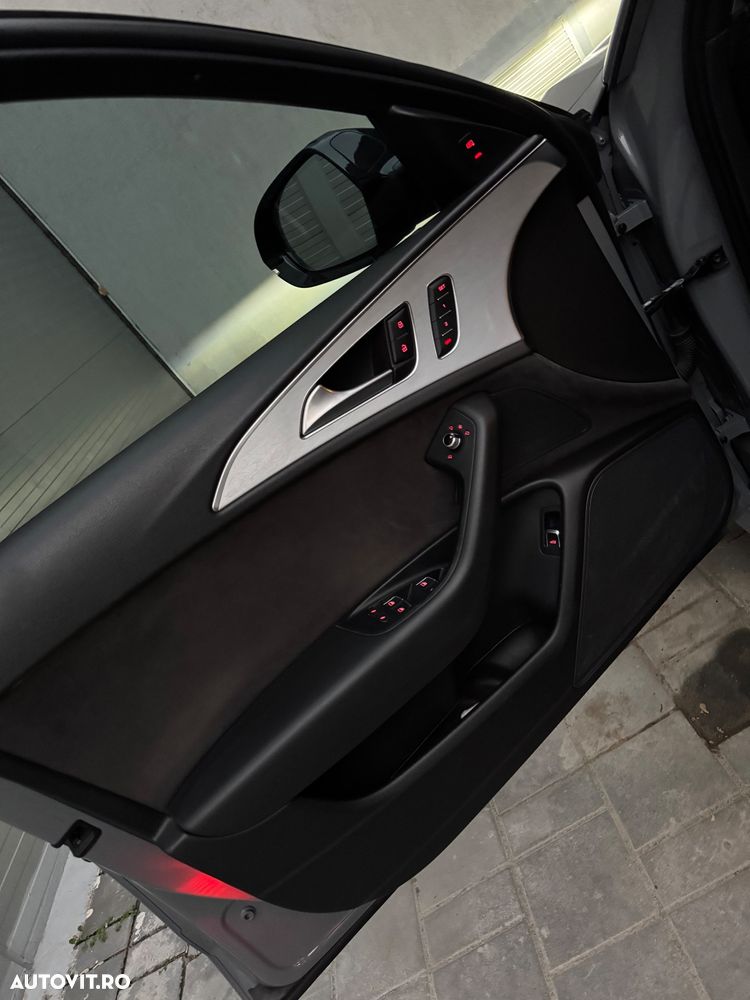 Audi A6 Avant 3.0 TDI quattro S tronic - 25