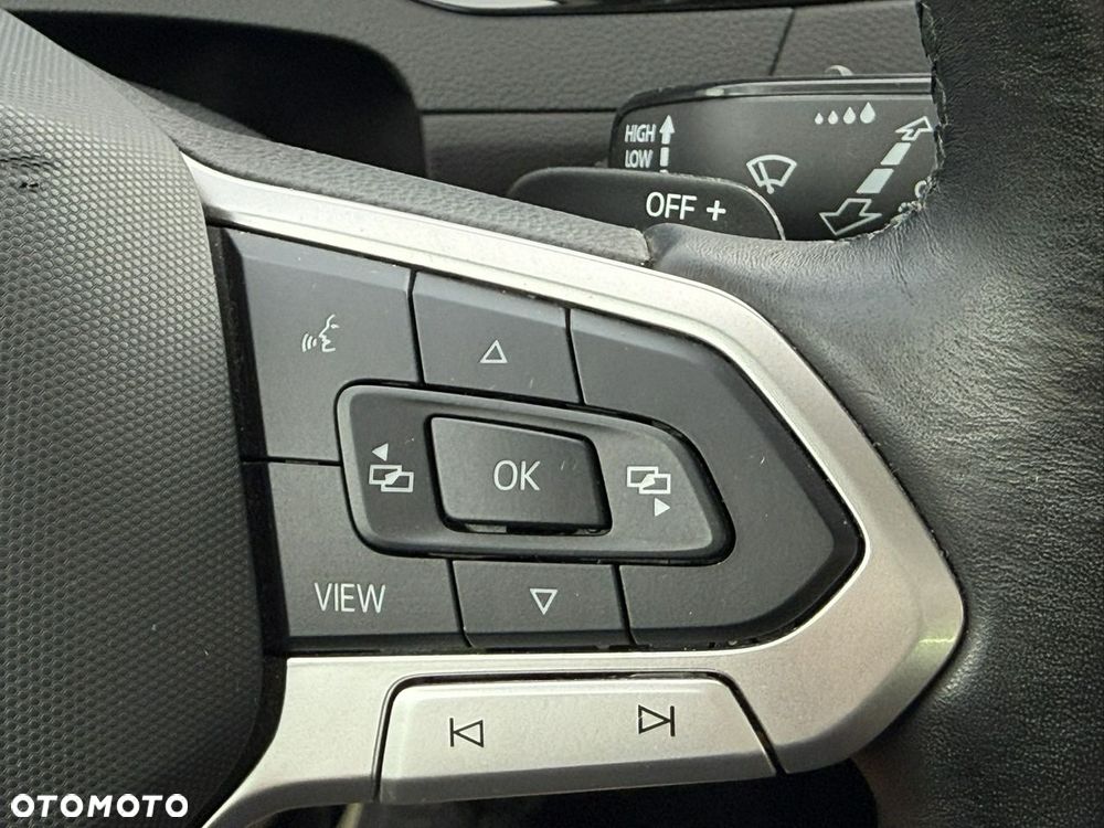 Volkswagen Passat Variant 2.0 TDI Elegance DSG - 18