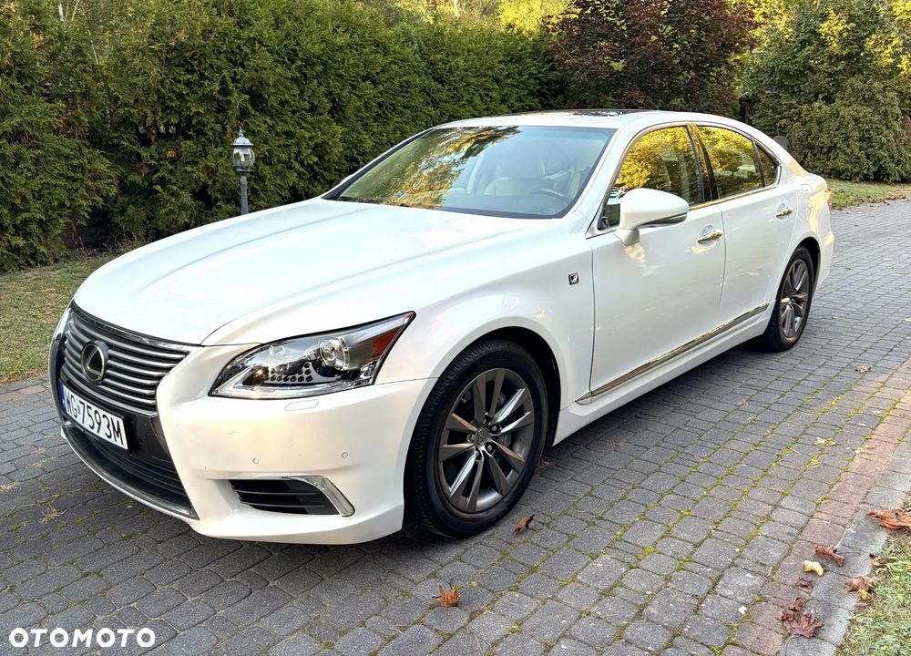Lexus LS - 5