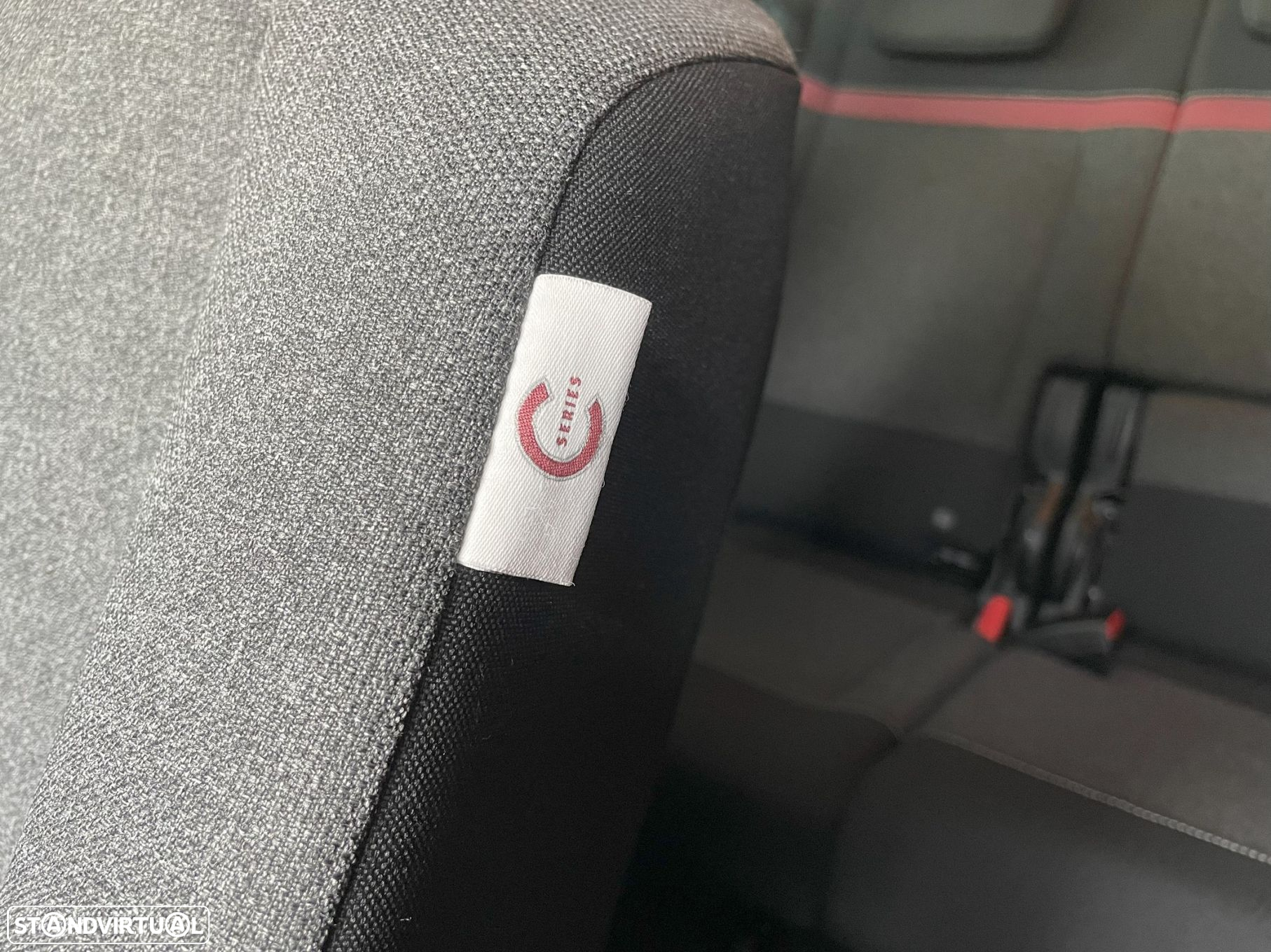Citroën C3 Aircross 1.5 BlueHDi C-Series S&S - 24