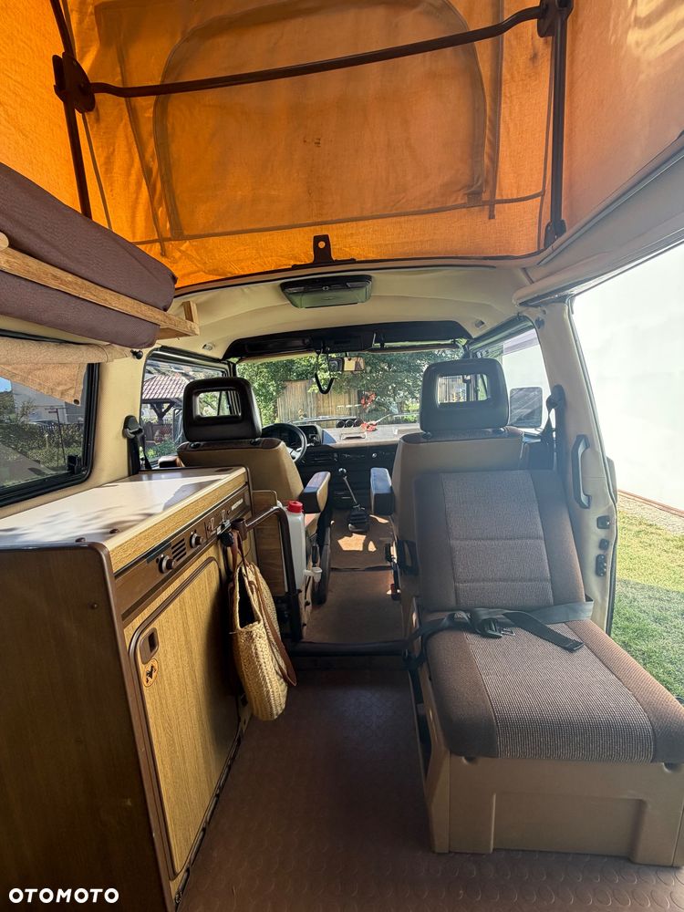 Volkswagen Transporter - 8