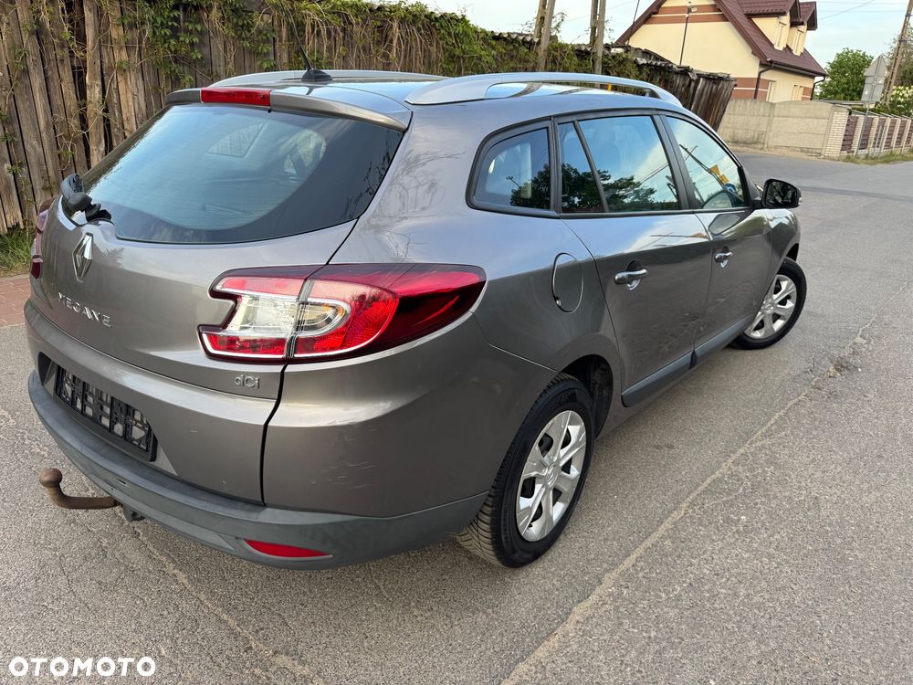 Renault Megane ENERGY dCi 110 Start & Stop Bose Edition - 5