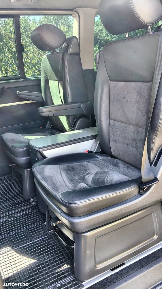 Volkswagen Multivan - 4