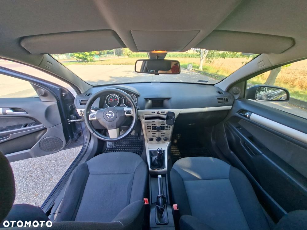 Opel Astra 1.6 - 12