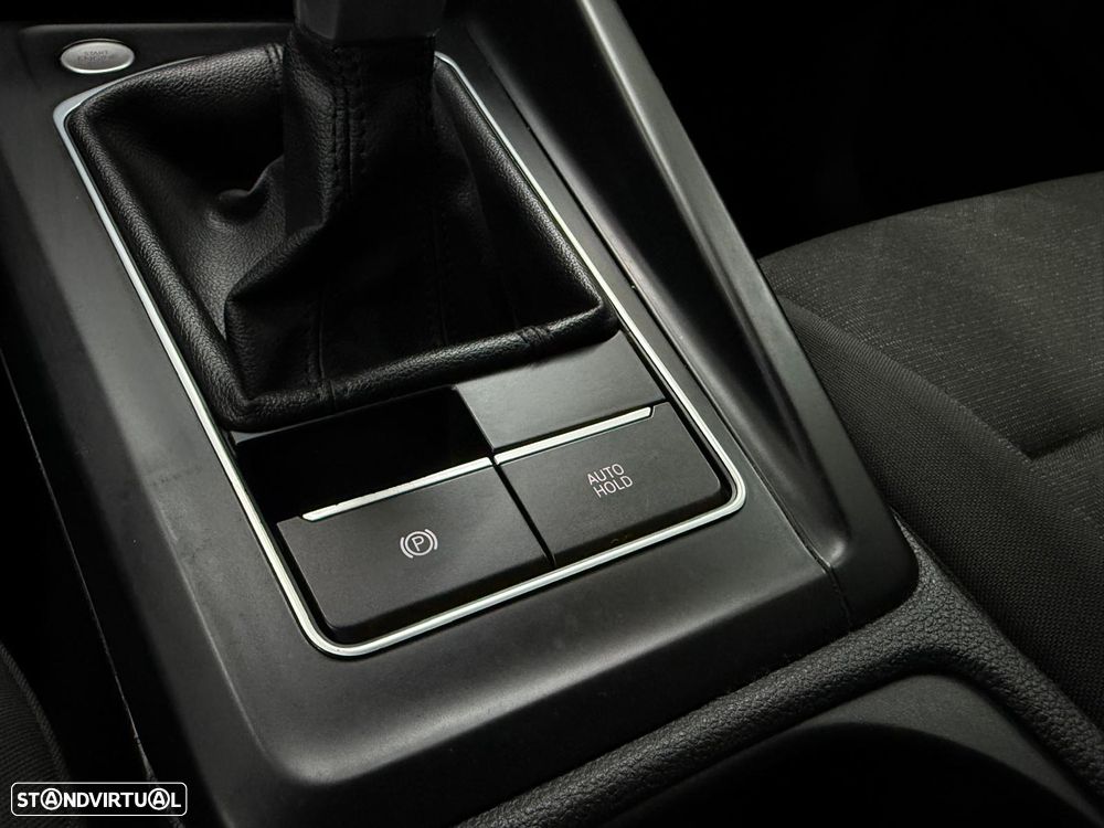 VW Golf 1.0 TSI Sportline - 22