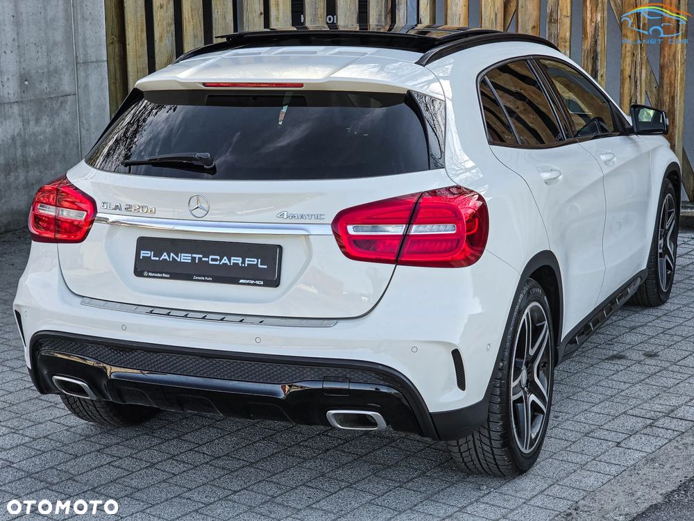 Mercedes-Benz GLA 220 d 4Matic 7G-DCT AMG Line - 12