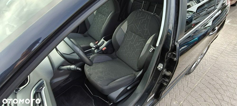 Peugeot 2008 1.2 Pure Tech GPF Style - 11