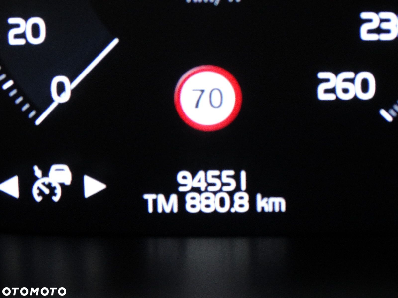 Volvo XC 90 - 30