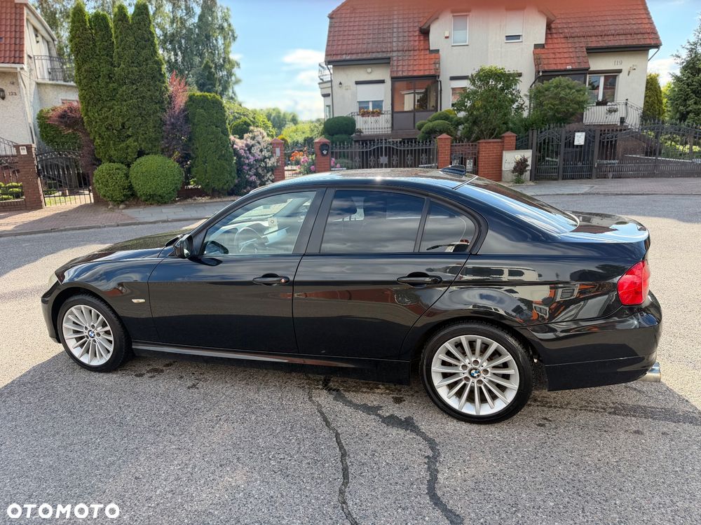 BMW Seria 3 318i - 8