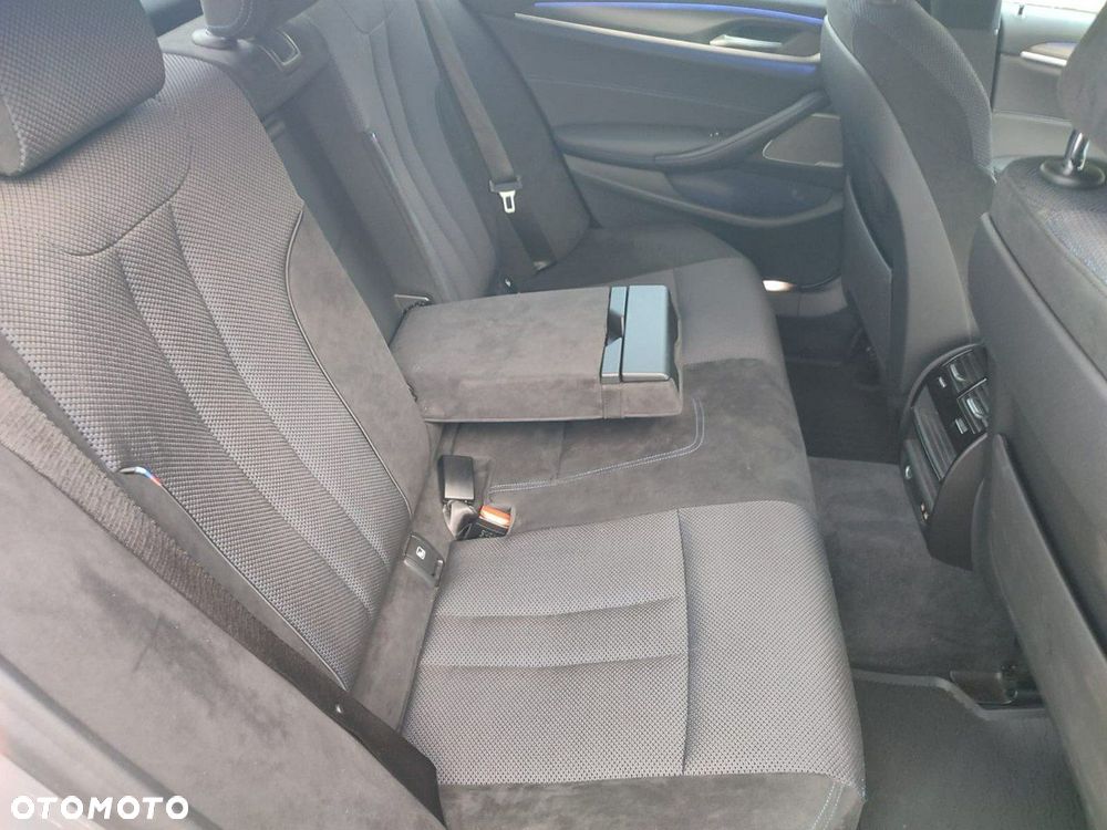 BMW Seria 5 - 28