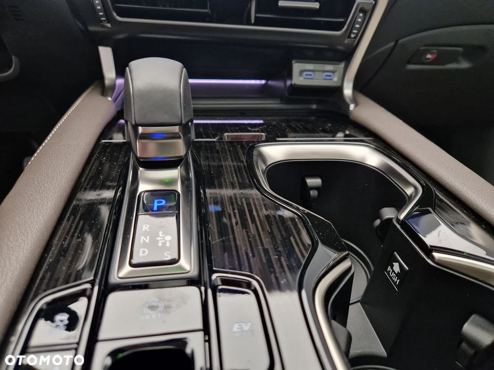 Lexus RX 350h F Sport Design - 13