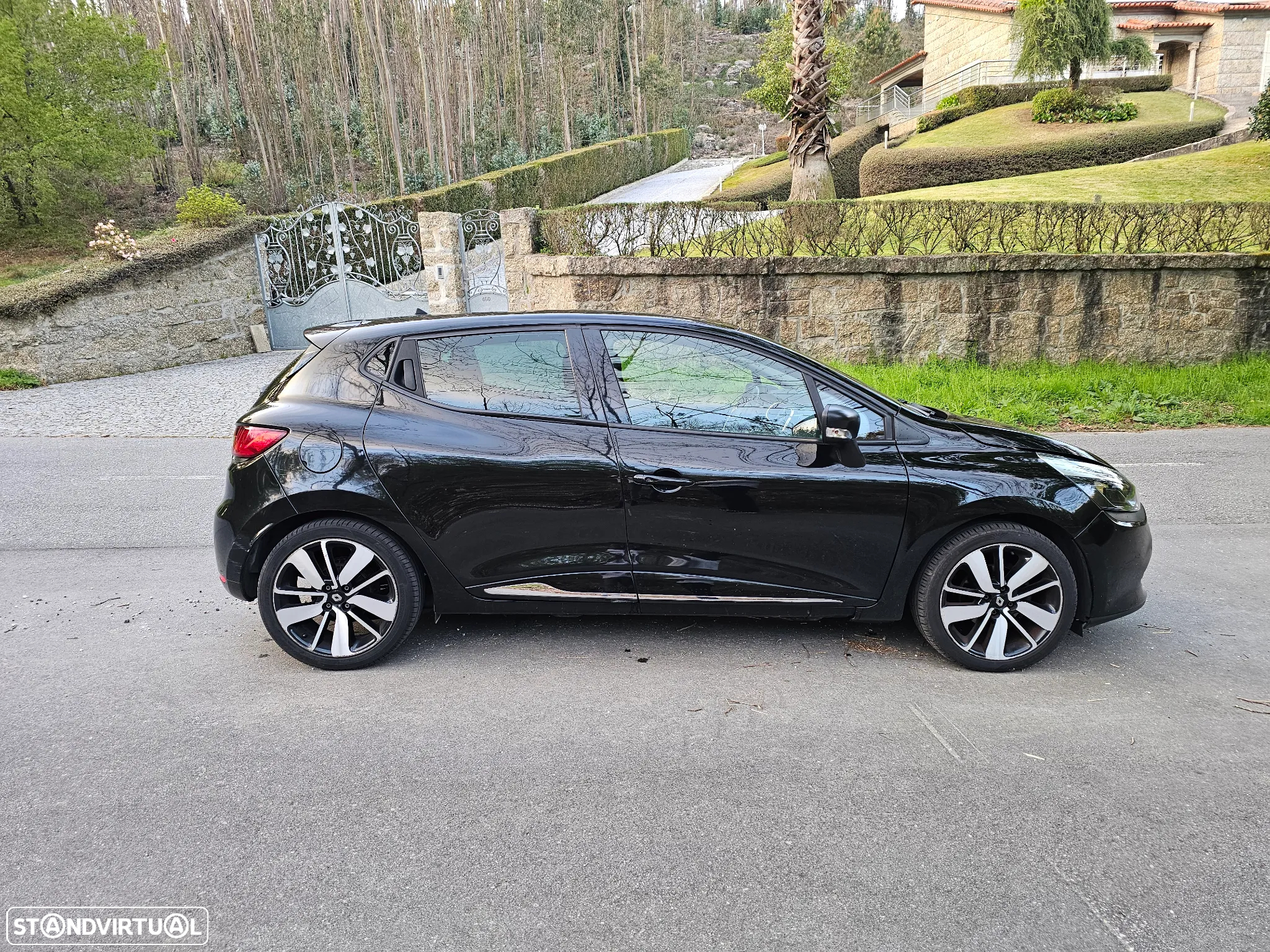 Renault Clio 1.5 dCi Limited EDition - 10