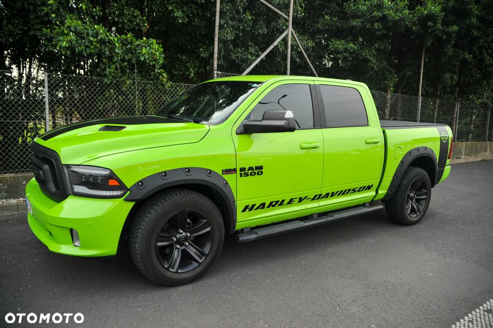 RAM 1500 5.7 Crew Cab Shortbed Limited Sport - 2
