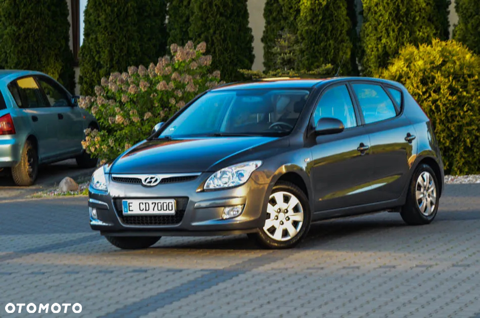 Hyundai i30 1.6 Comfort - 29