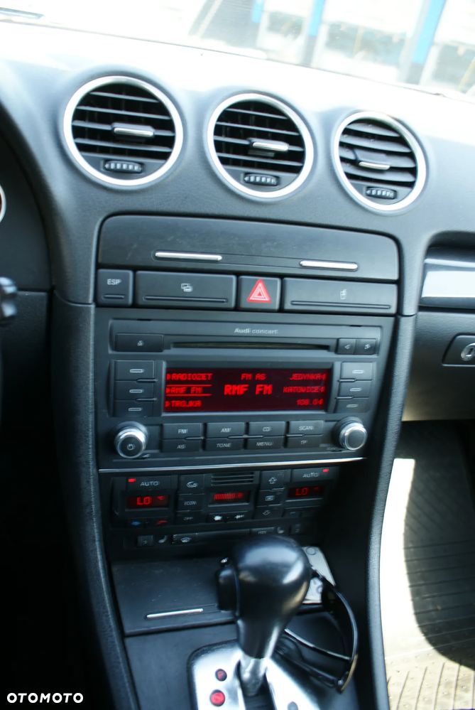 Audi A4 Cabrio - 12
