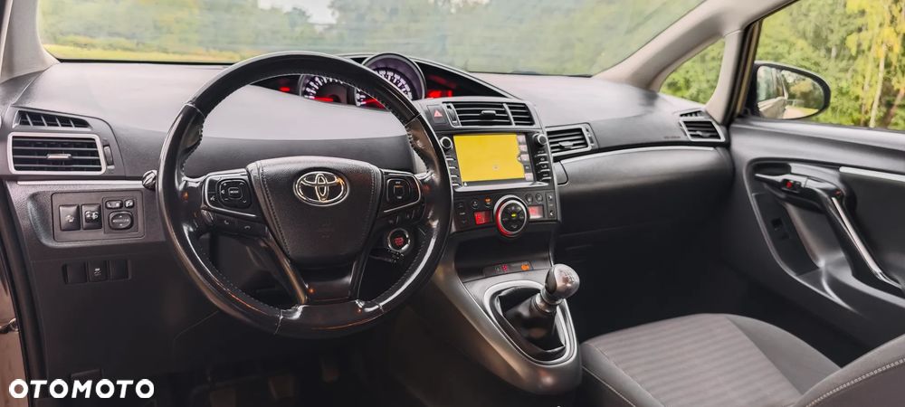 Toyota Verso 1.8 7-Sitzer Executive - 37