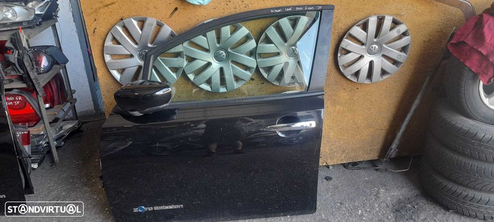 Porta frente esquerda nissan leaf de 2019 - 1