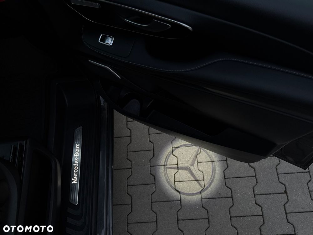 Mercedes-Benz Klasa V 300 d Avantgarde 9G-Tronic (d³ugi) - 36