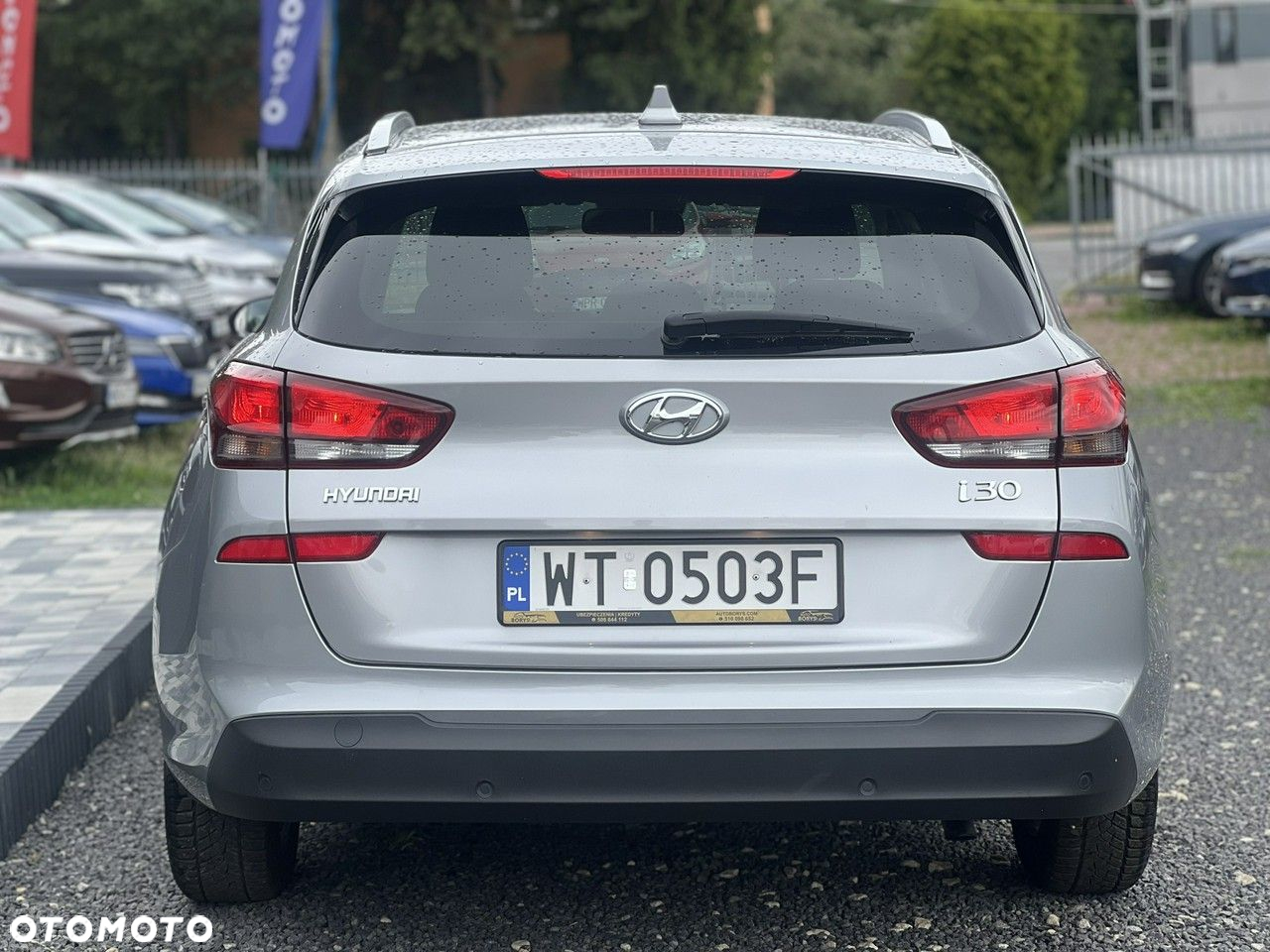 Hyundai i30 1.5 DPI Classic + - 5