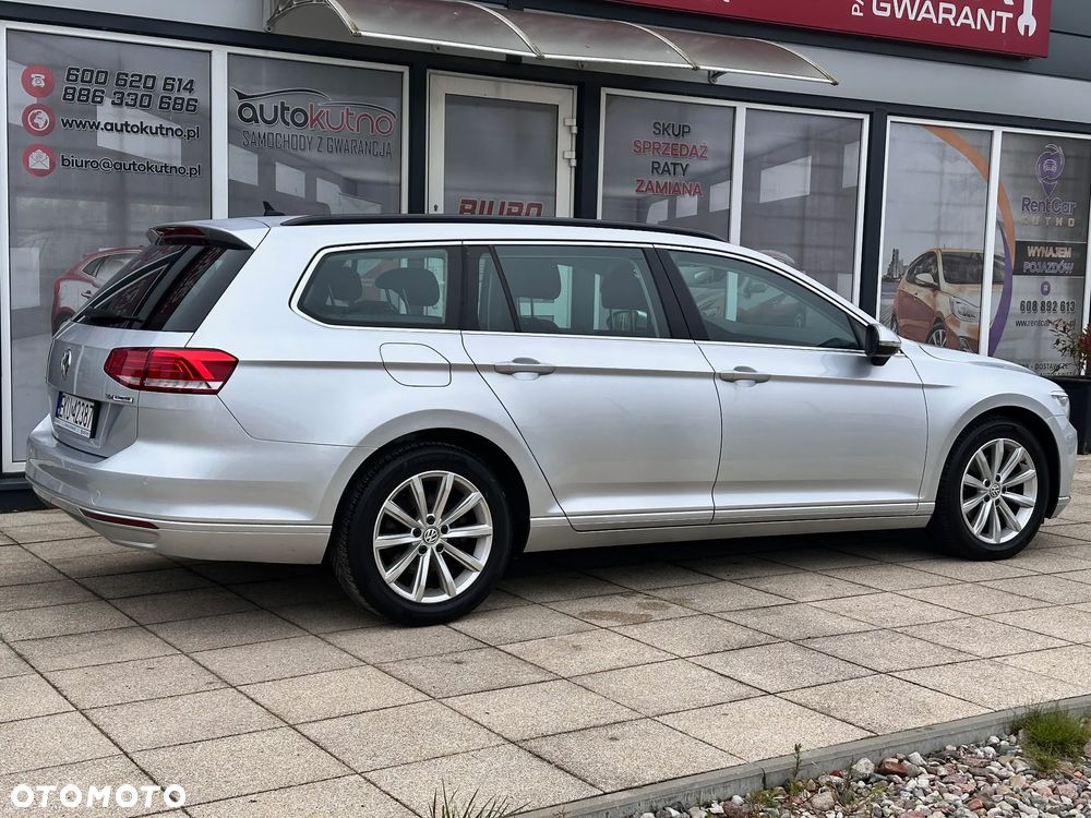 Volkswagen Passat - 17