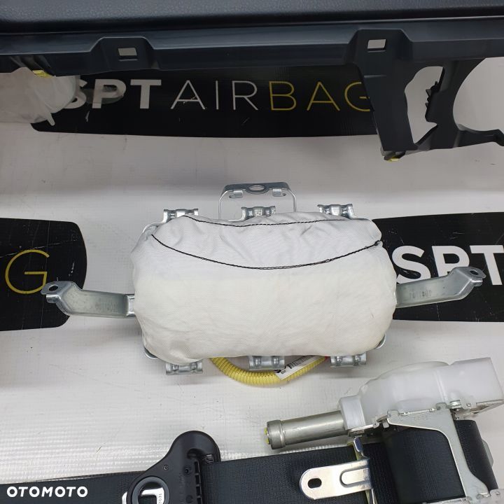 TOYOTA YARIS 3 III LIFT DESKA ROZDZIELCZA KONSOLA KOKPIT PULPIT PODUSZKI AIRBAG AIR BAG PASY KIT SET - 8