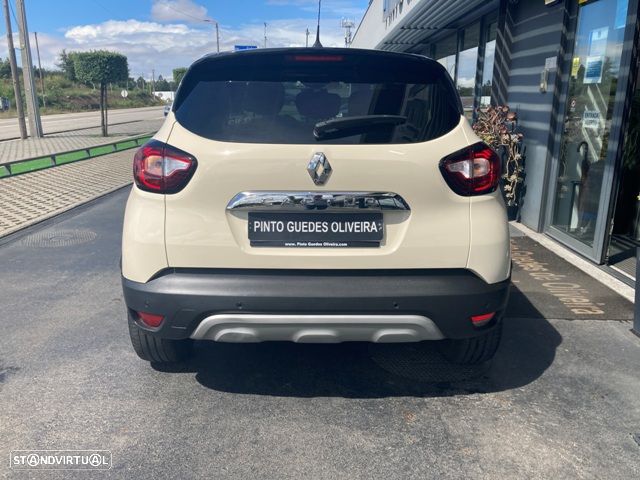 Renault Captur 0.9 TCE Exclusive - 8
