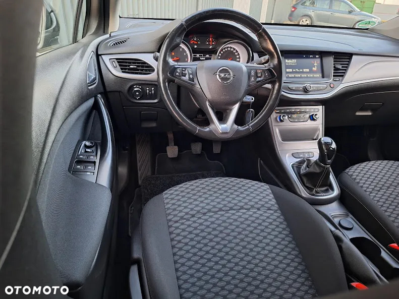 Opel Astra 1.4 Turbo Dynamic - 23